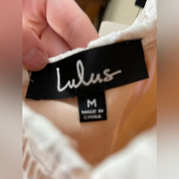 Lulus Steal a Kiss White Lace Dress NWT Size Medium - Picture 10 of 11